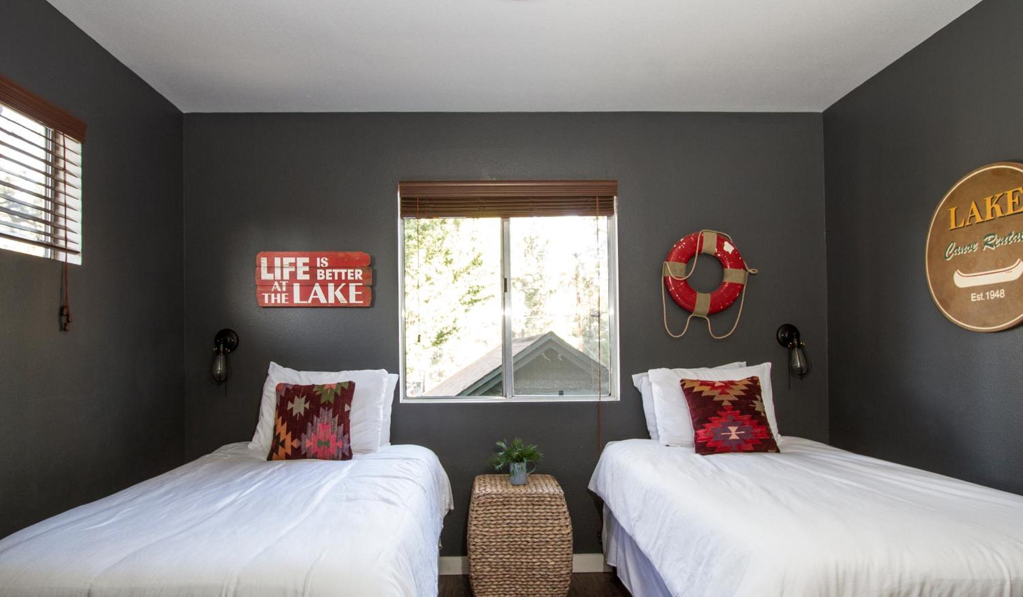 Noon Lodge Big Bear Lake Room photo