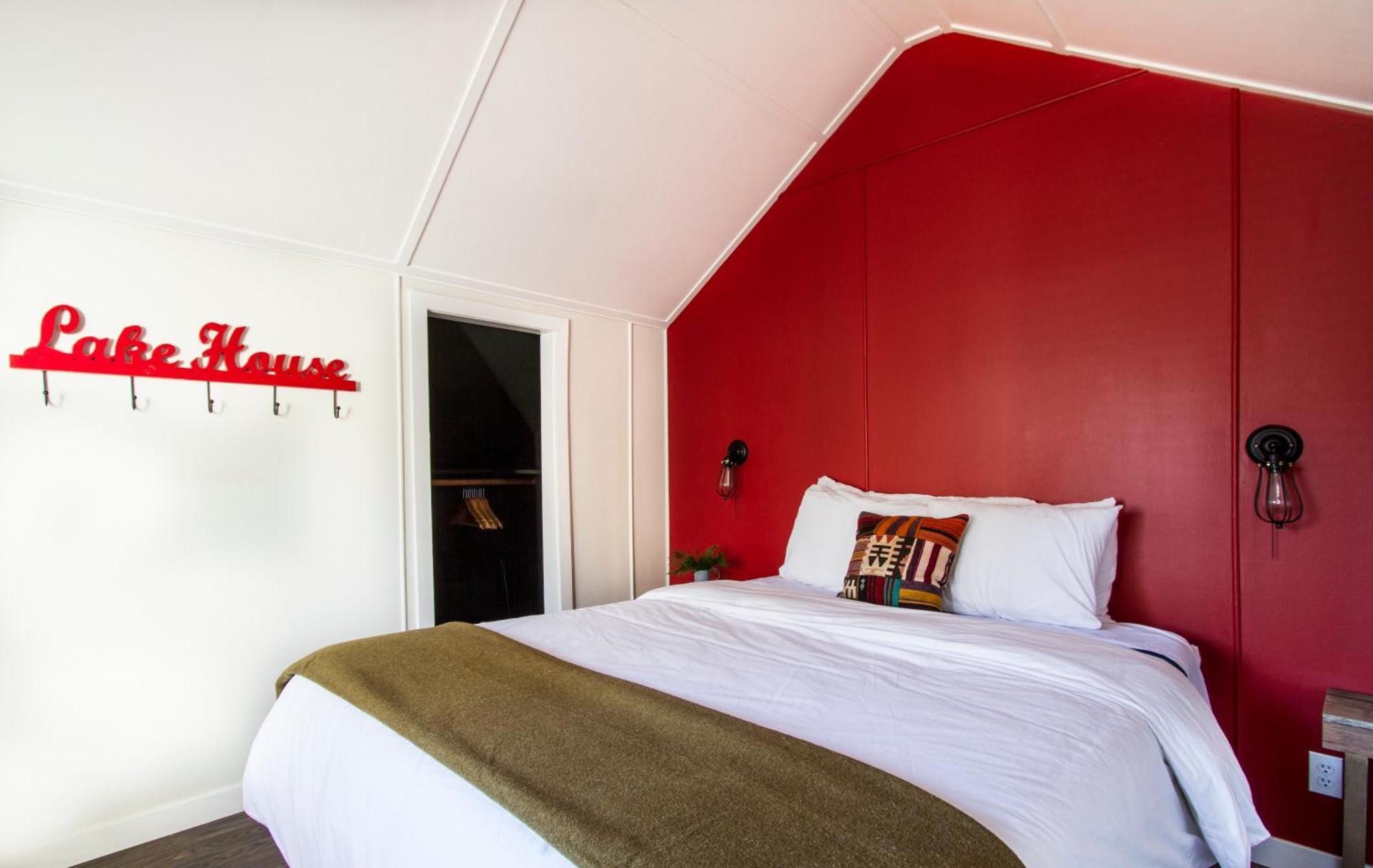 Noon Lodge Big Bear Lake Room photo
